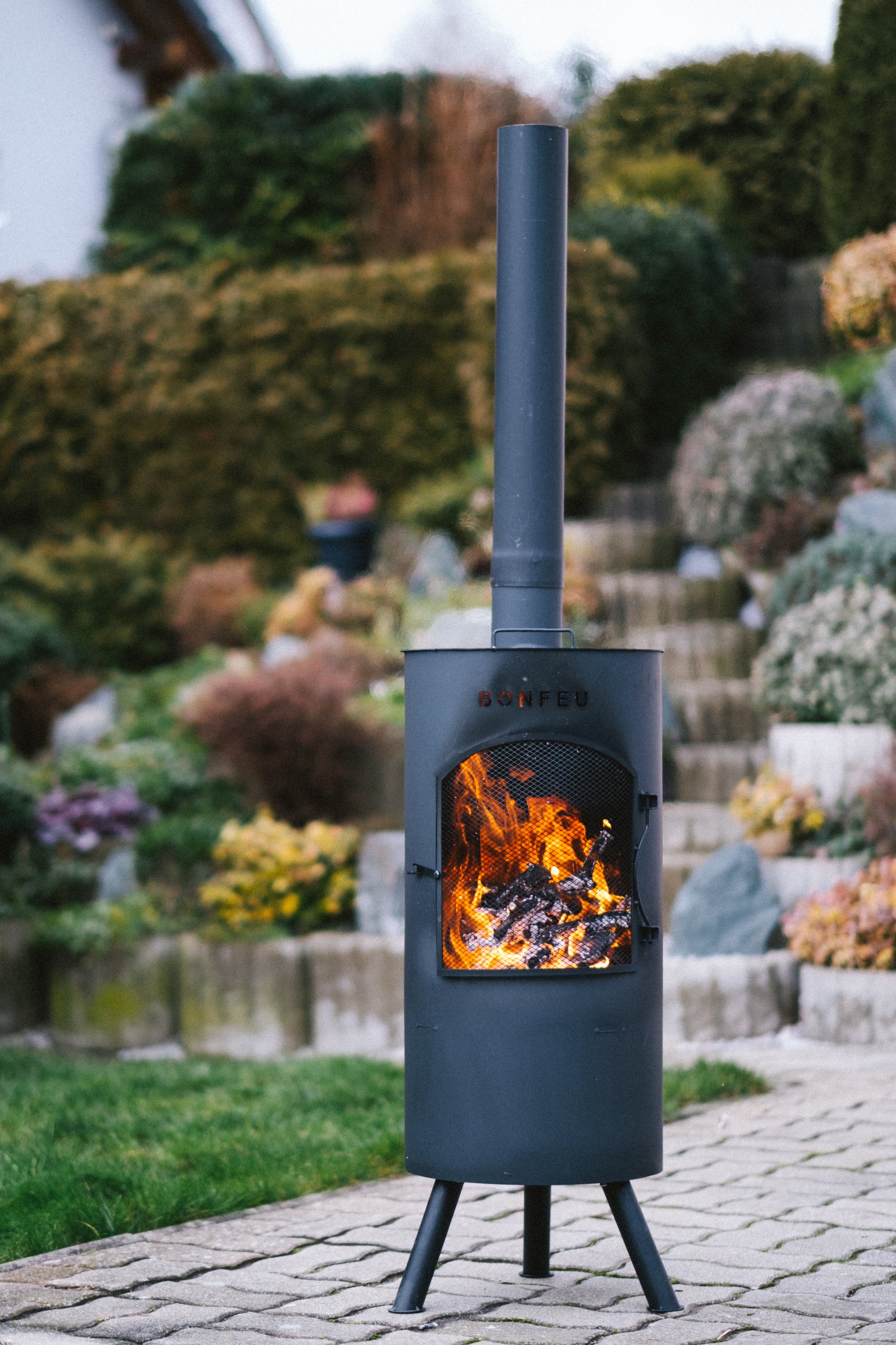 The BonFeu BonTino fireplace outdoors
